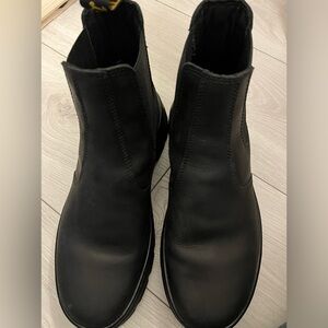 New w/o tags. Doc Martens Chelsea boot. Ladies size 9. Well below retail